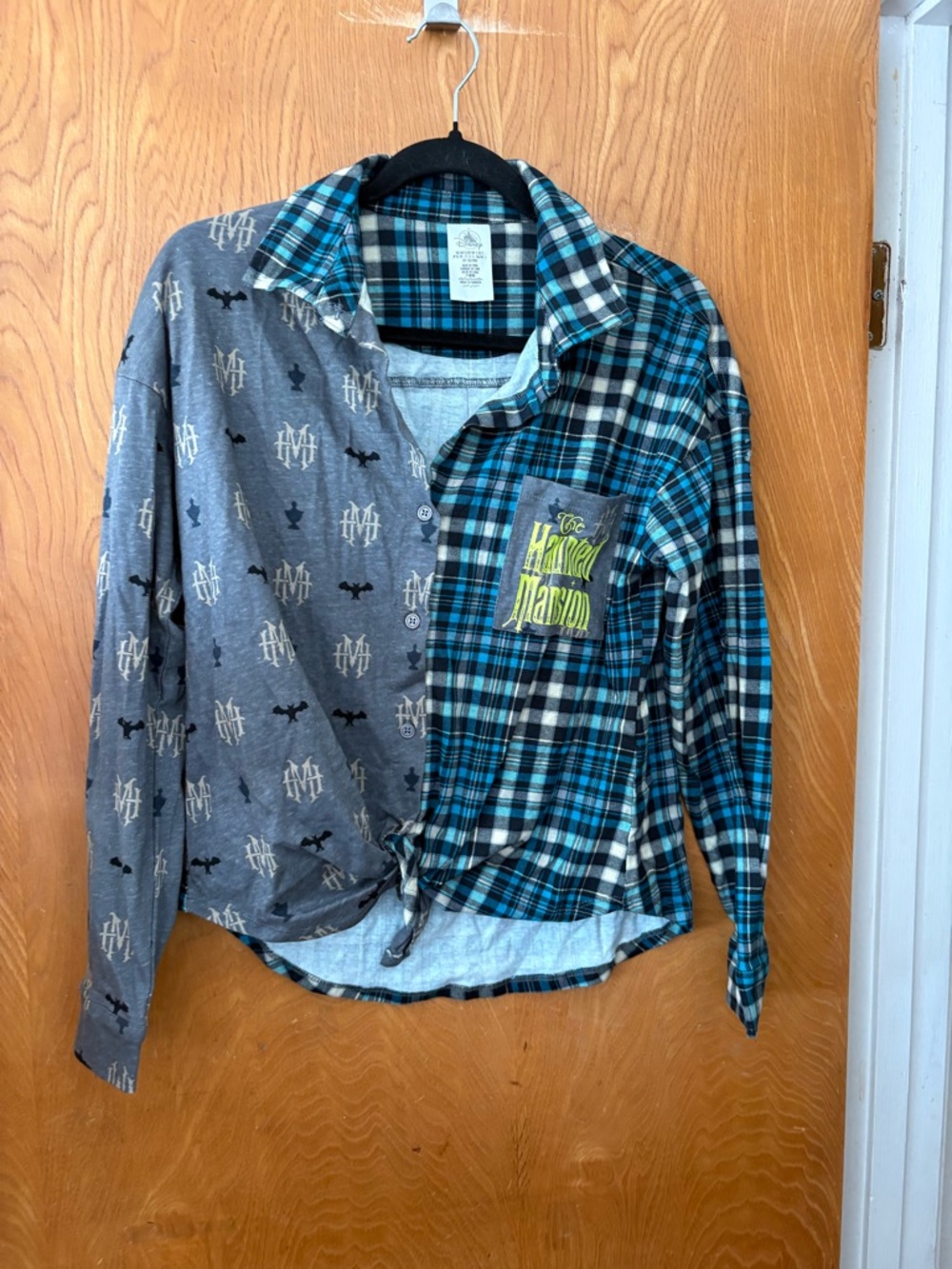 Disney Blue and Black Plaid haunted mansion Shirt S - Picture 2 of 8